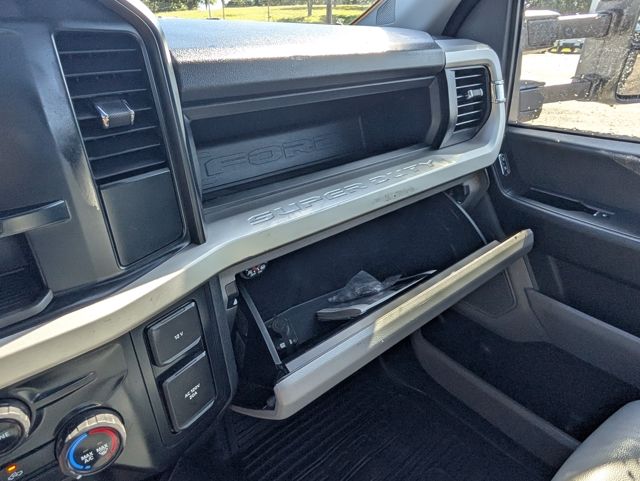 2023 Ford F-550 Super Duty Chassis Cab XL - Photo 37