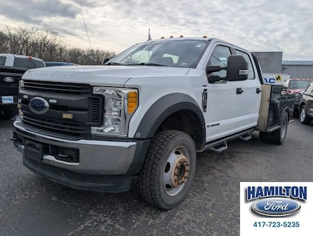2017 Ford F-550 Chassis Truck Crew Cab