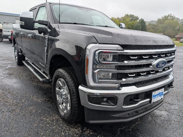 2026 Ford F-350 Super Duty Lariat - Photo 4