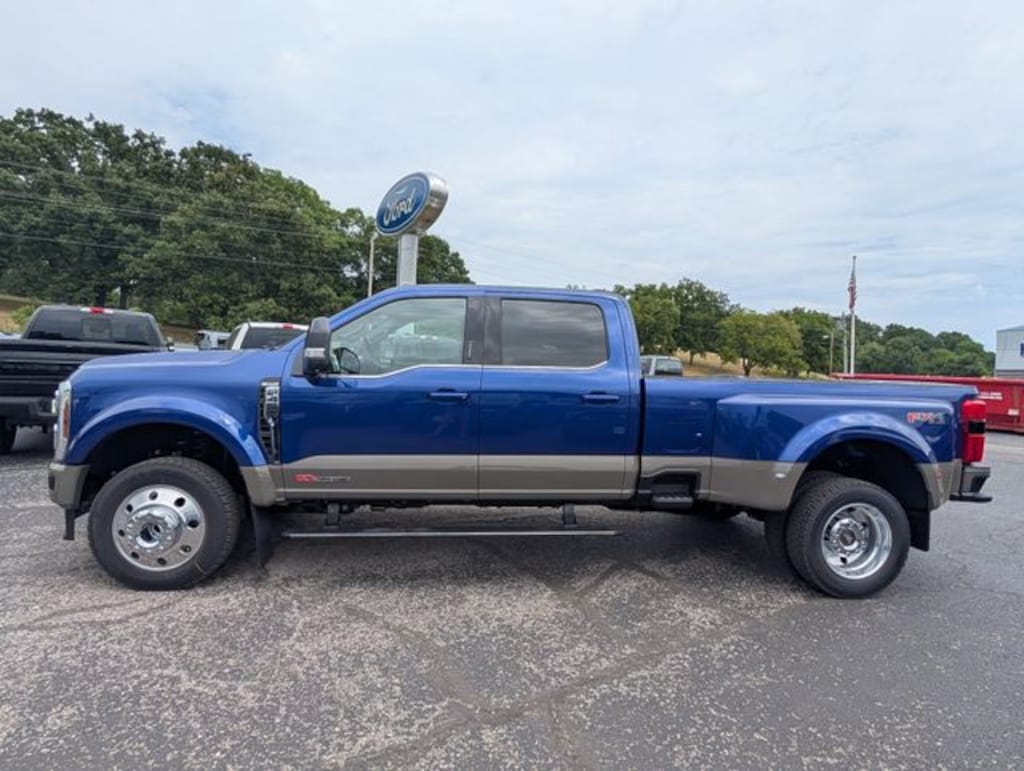 New 2026 Ford F-450 Truck Crew Cab