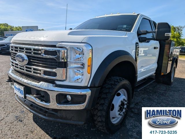 2023 Ford F-550 Super Duty Chassis Cab