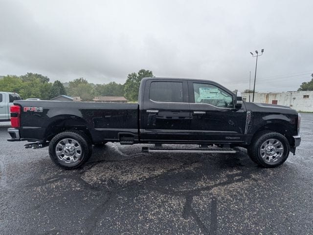 2026 Ford F-350 Super Duty Lariat - Photo 5