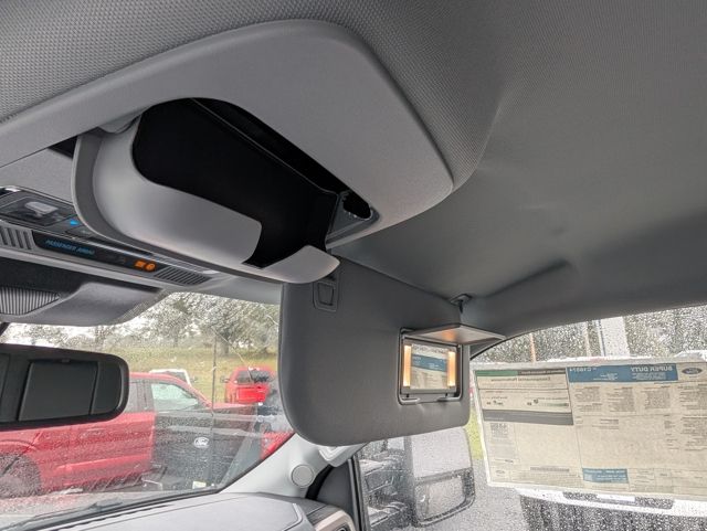 2026 Ford F-350 Super Duty Lariat - Photo 47