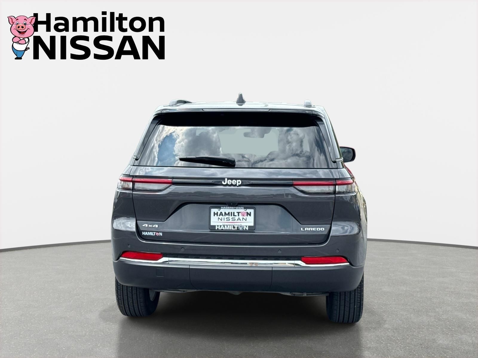 Used 2025 Jeep Grand Cherokee Laredo X SUV