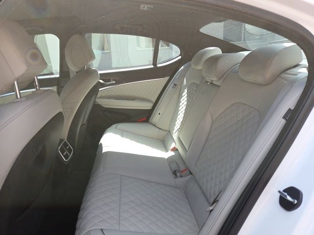 2025 GENESIS G70 Sport Advanced - Photo 21