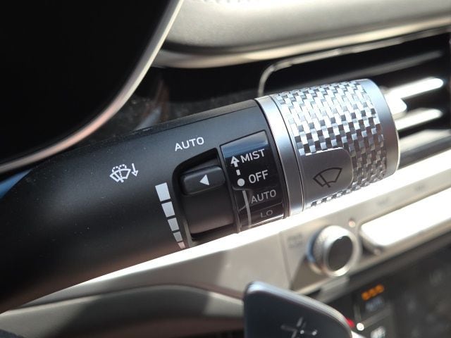 2025 GENESIS G70 Sport Advanced - Photo 38