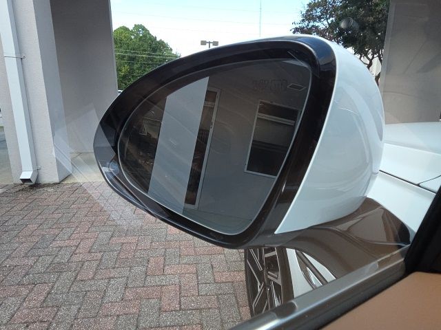 2026 GENESIS G80 Advanced - Photo 13