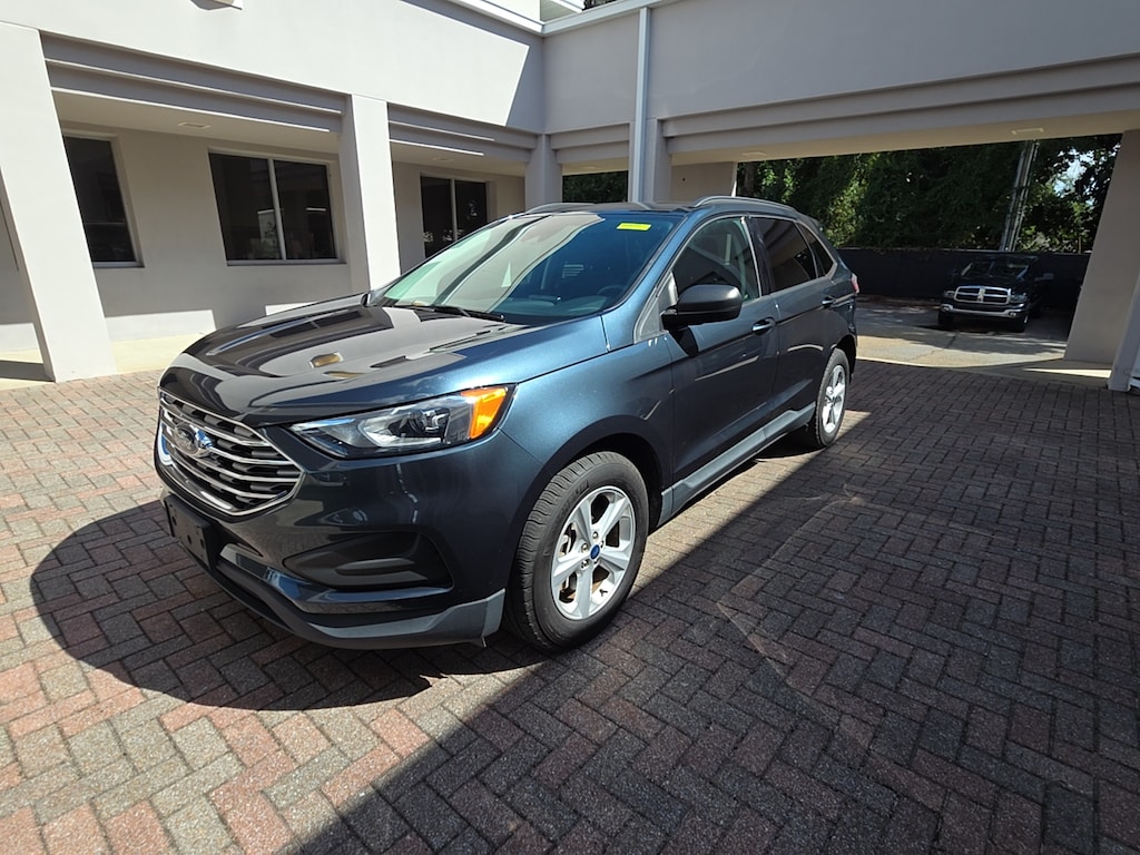 Used 2022 Ford Edge SE SUV