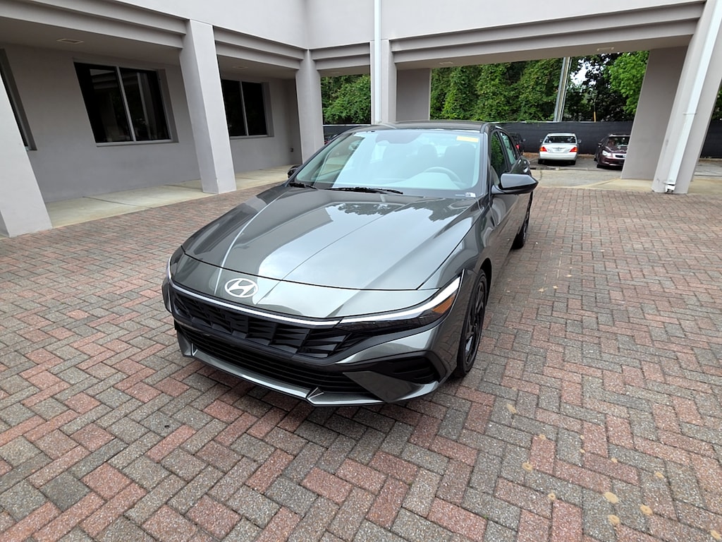 New 2026 Hyundai Elantra SEL Sport Sedan