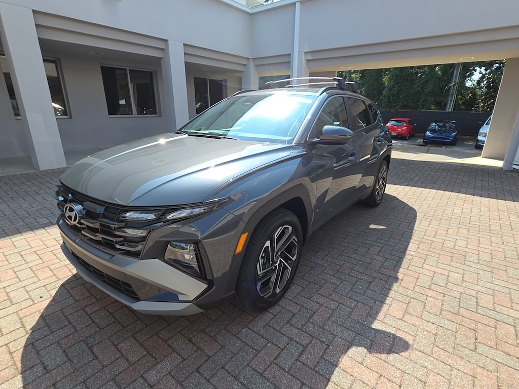 New 2026 Hyundai Tucson SEL Plus SUV