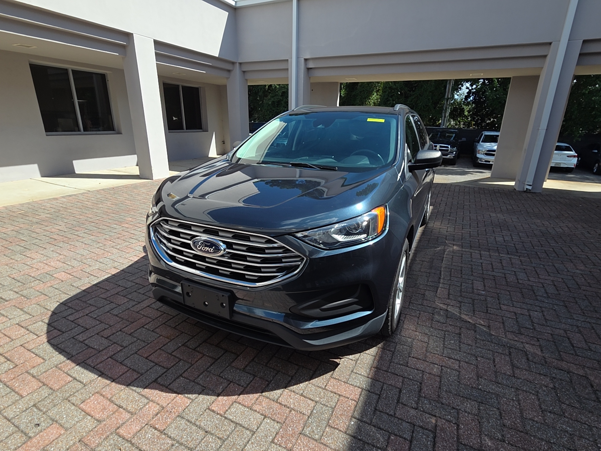 Used 2022 Ford Edge SE SUV