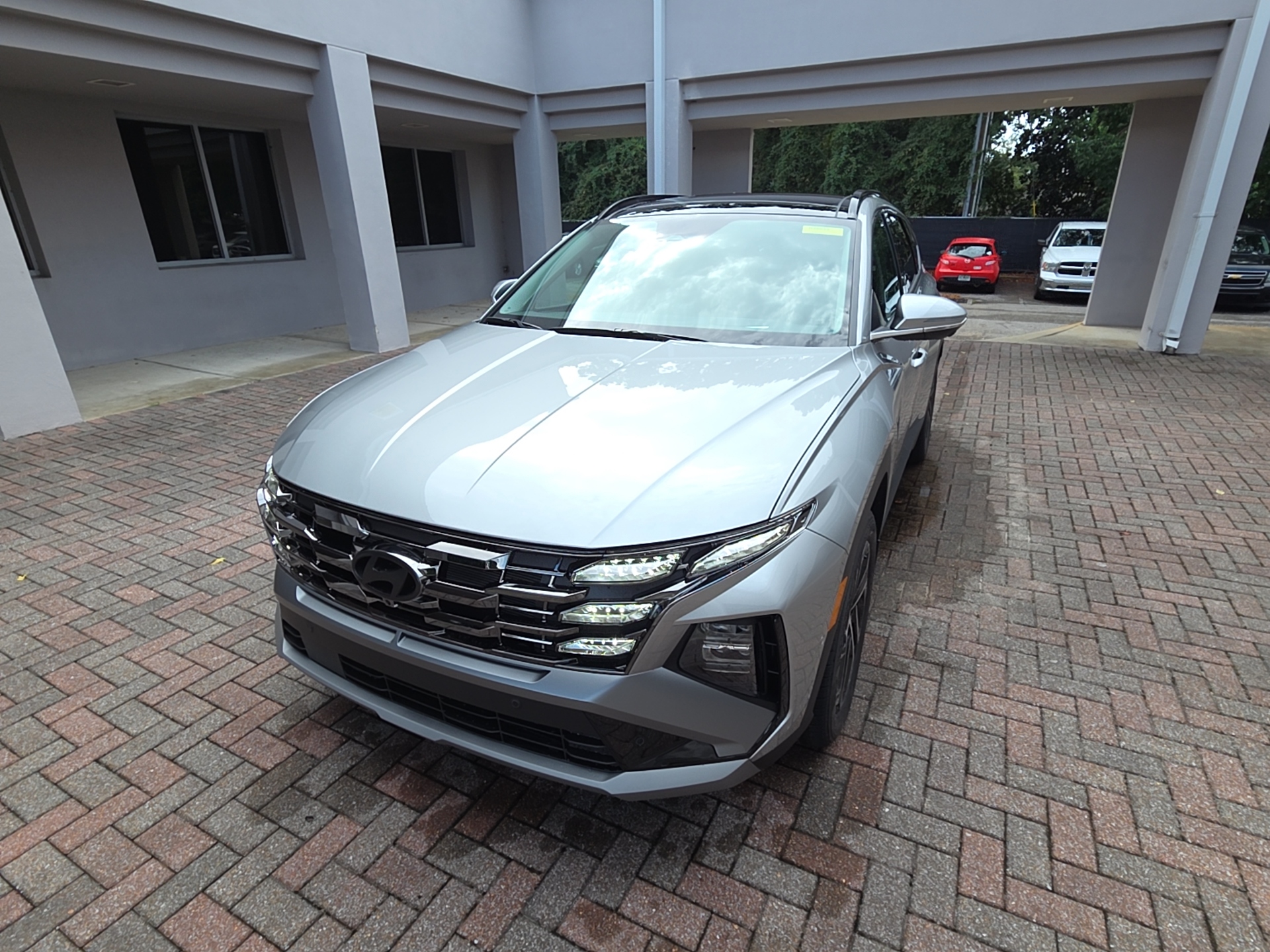 New 2026 Hyundai Tucson Limited FWD SUV