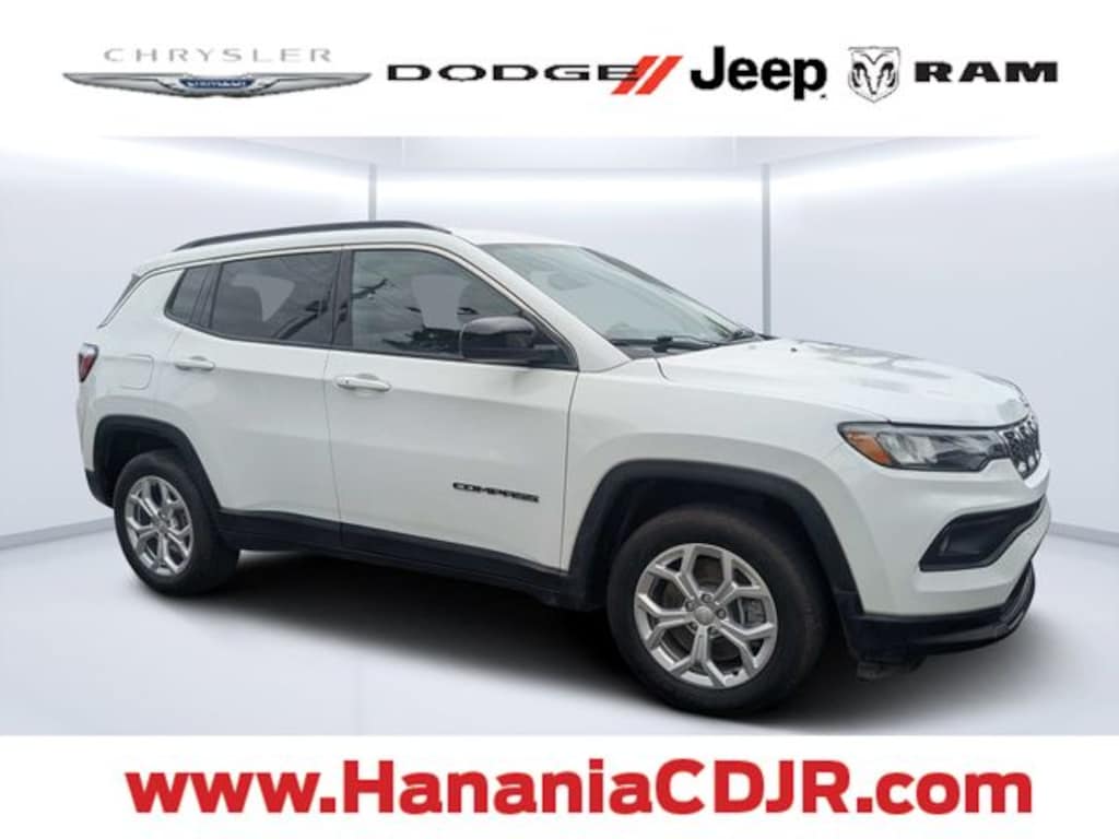 Used 2024 Jeep Compass Latitude SUV