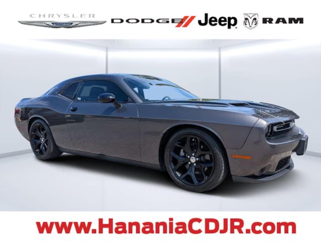 Used 2015 Dodge Challenger SXT Coupe