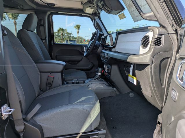2026 Jeep Wrangler 2-Door Willys - Photo 13