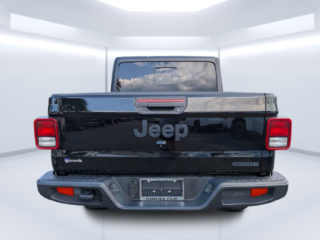 Used 2020 Jeep Gladiator Sport Truck