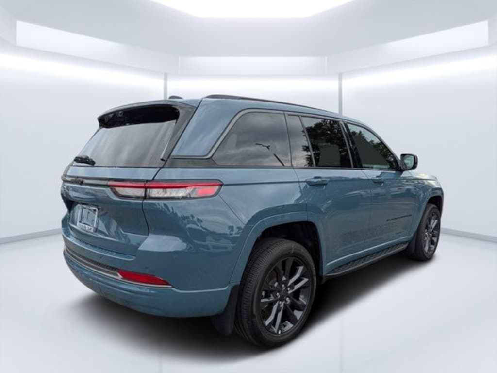 New 2026 Jeep Grand Cherokee LIMITED RESERVE 4X4 Sport Utility
