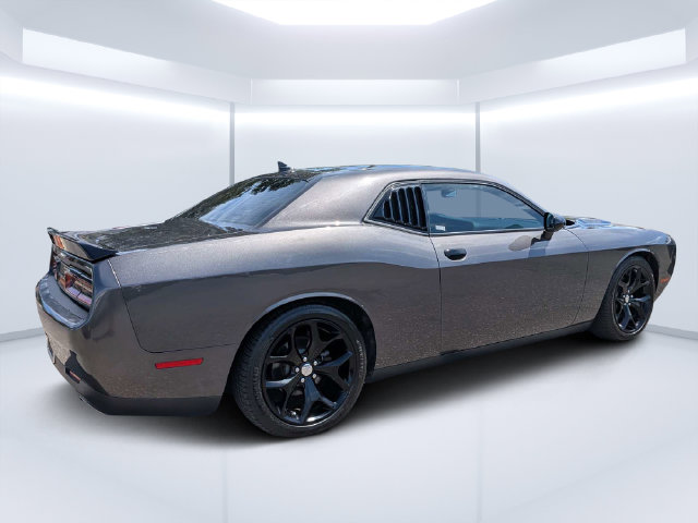 Used 2015 Dodge Challenger SXT Coupe
