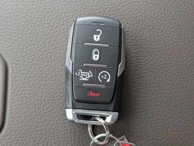2026 RAM 1500 Laramie - Photo 32