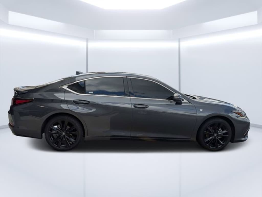 Certified 2022 Lexus ES 350 F SPORT Sedan