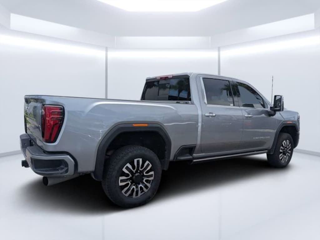 Used 2026 GMC Sierra 2500HD Denali Ultimate Truck