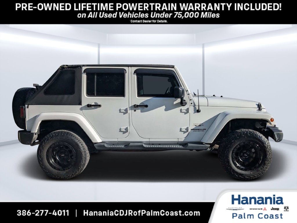 Used 2017 Jeep Wrangler Unlimited Sahara SUV