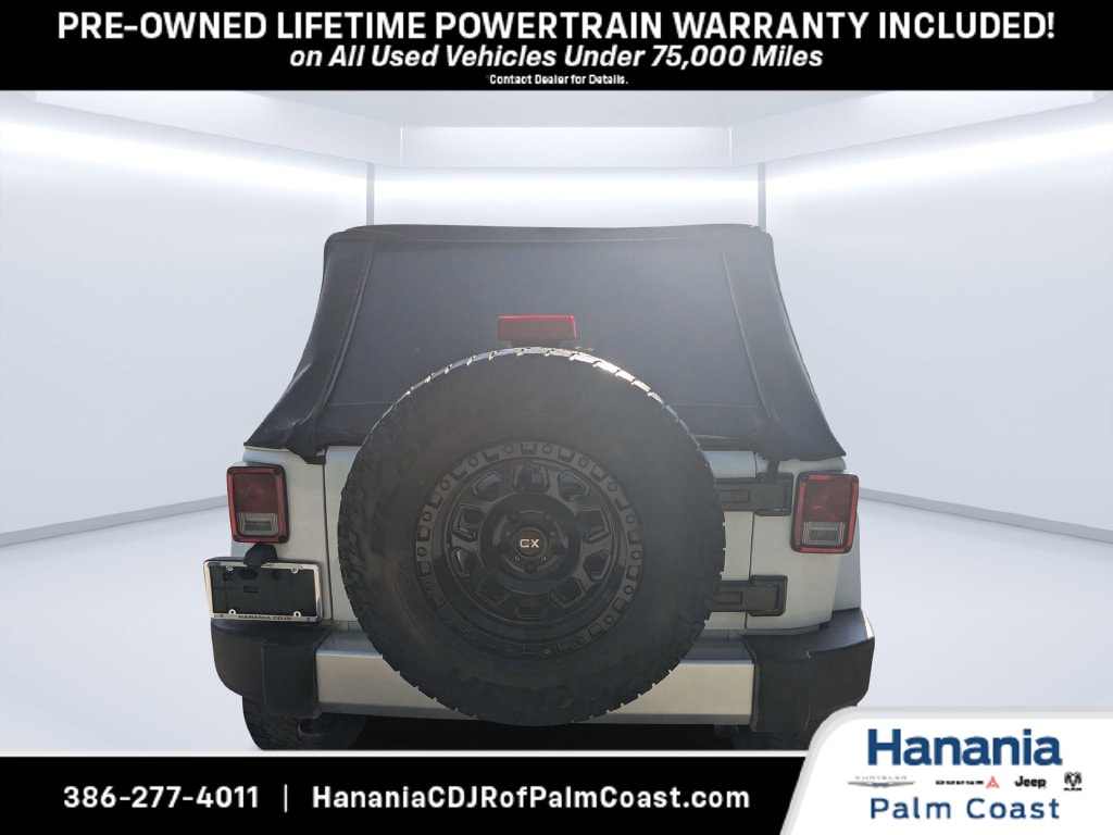 Used 2017 Jeep Wrangler Unlimited Sahara SUV