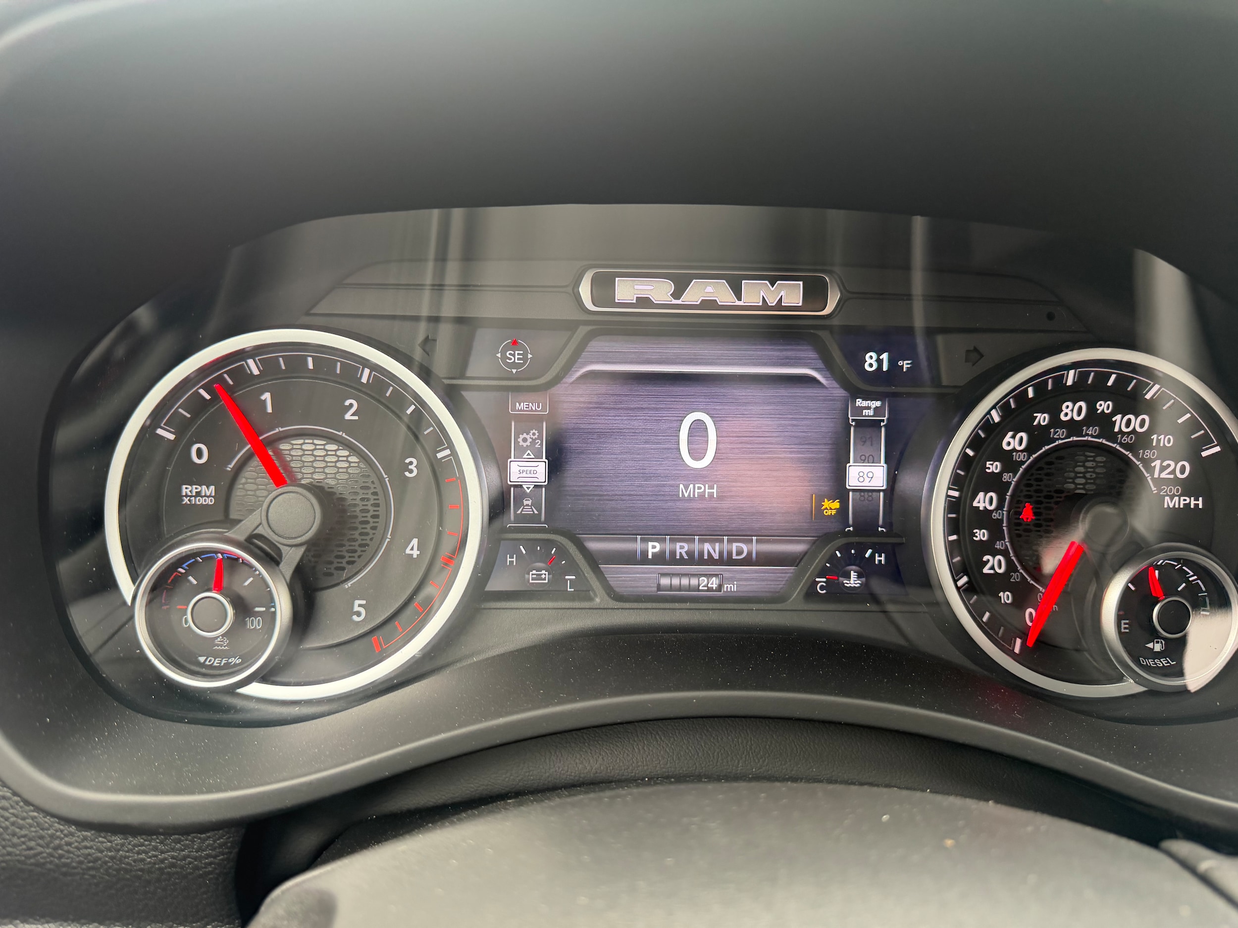 2026 RAM 3500 Big Horn - Photo 16