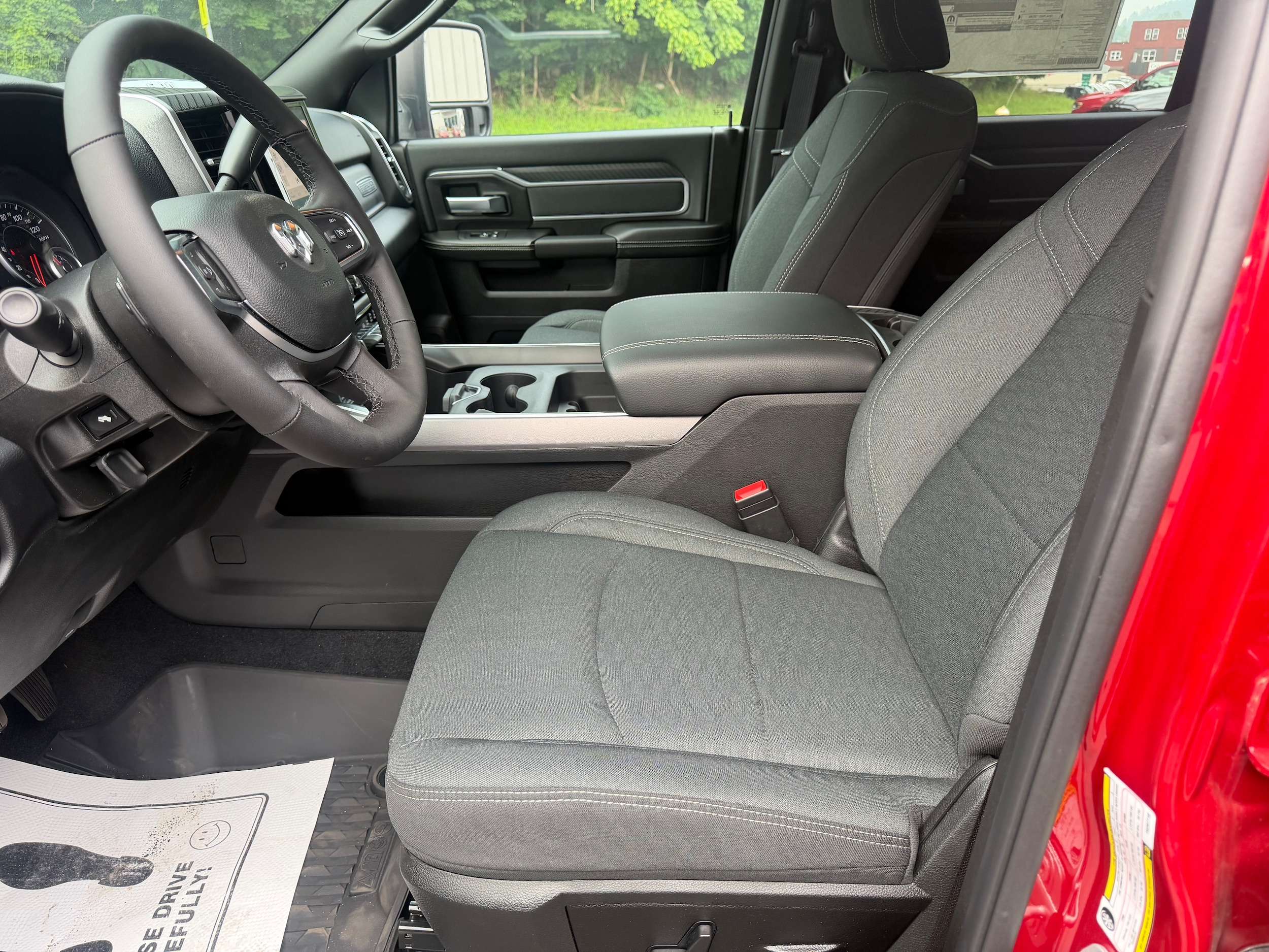 2026 RAM 3500 Big Horn - Photo 13