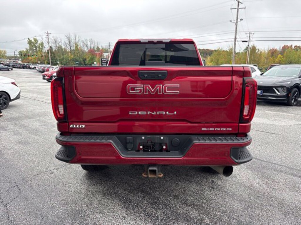 Used 2022 GMC Sierra 2500 HD Denali Truck