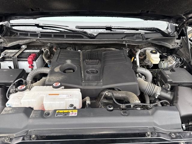 2024 Toyota Tundra Limited - Photo 15