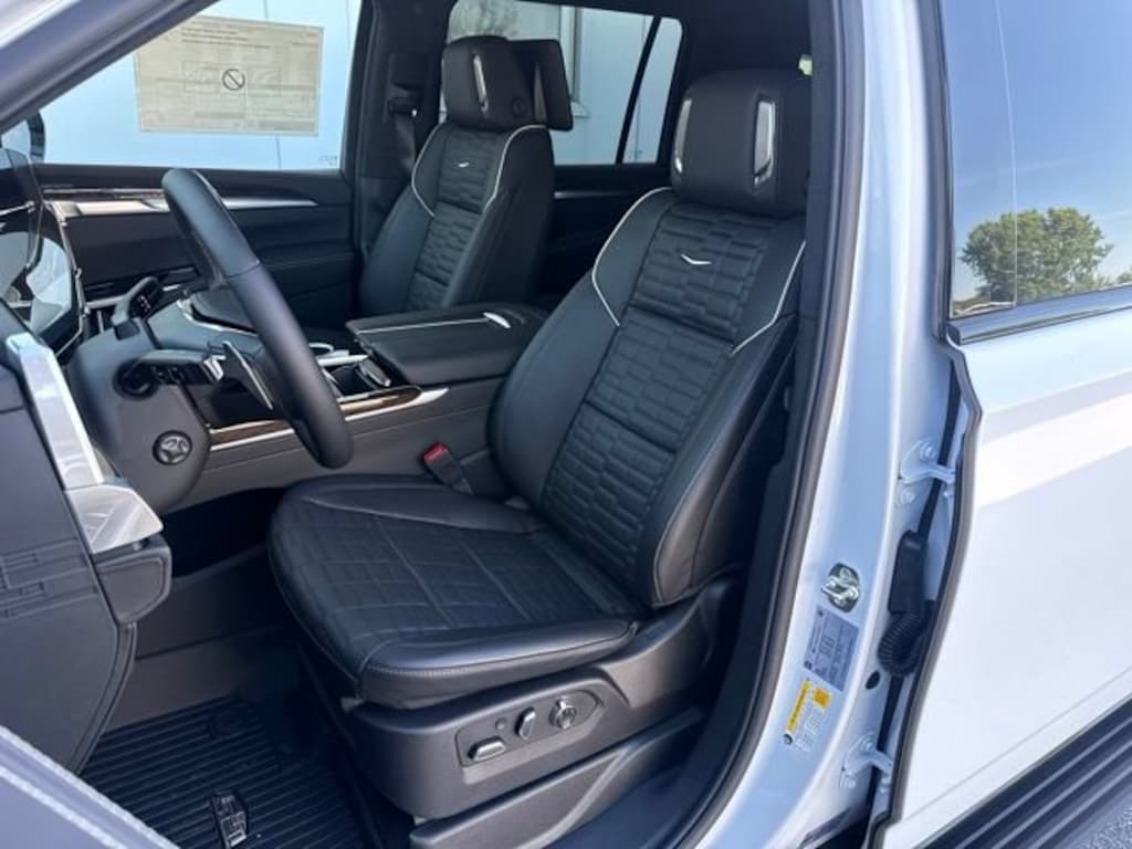 New 2026 CADILLAC Escalade ESV Platinum Sport SUV