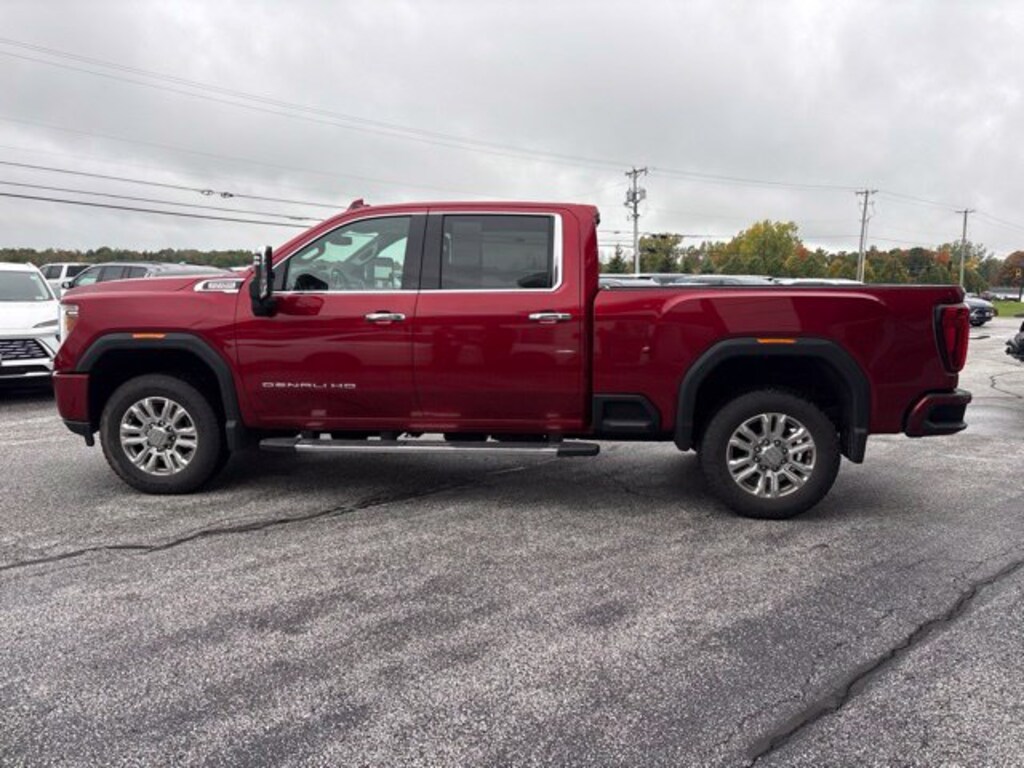 Used 2022 GMC Sierra 2500 HD Denali Truck
