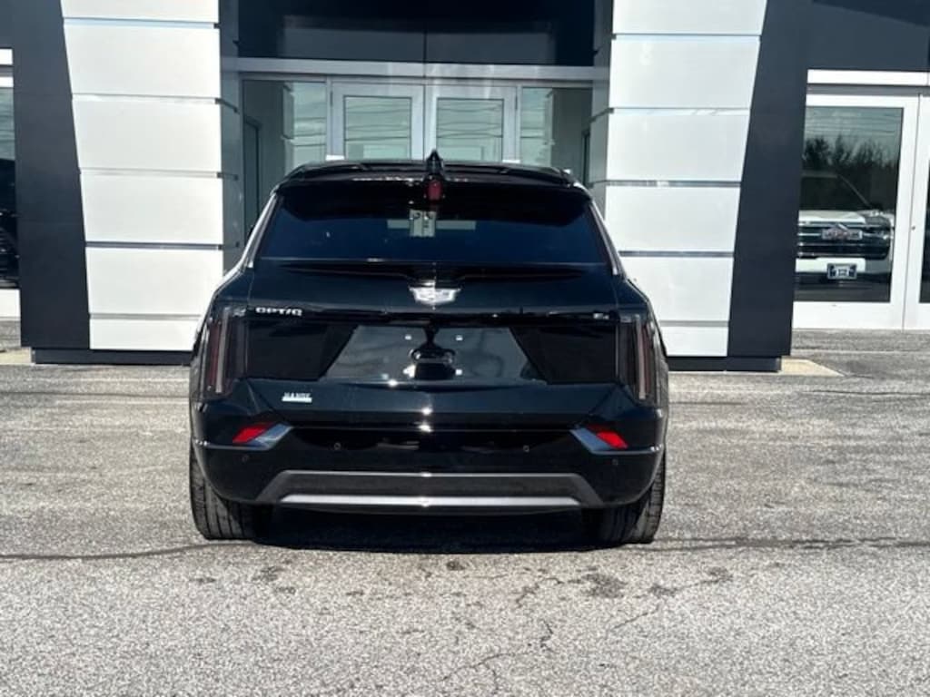New 2027 CADILLAC OPTIQ Premium Sport SUV