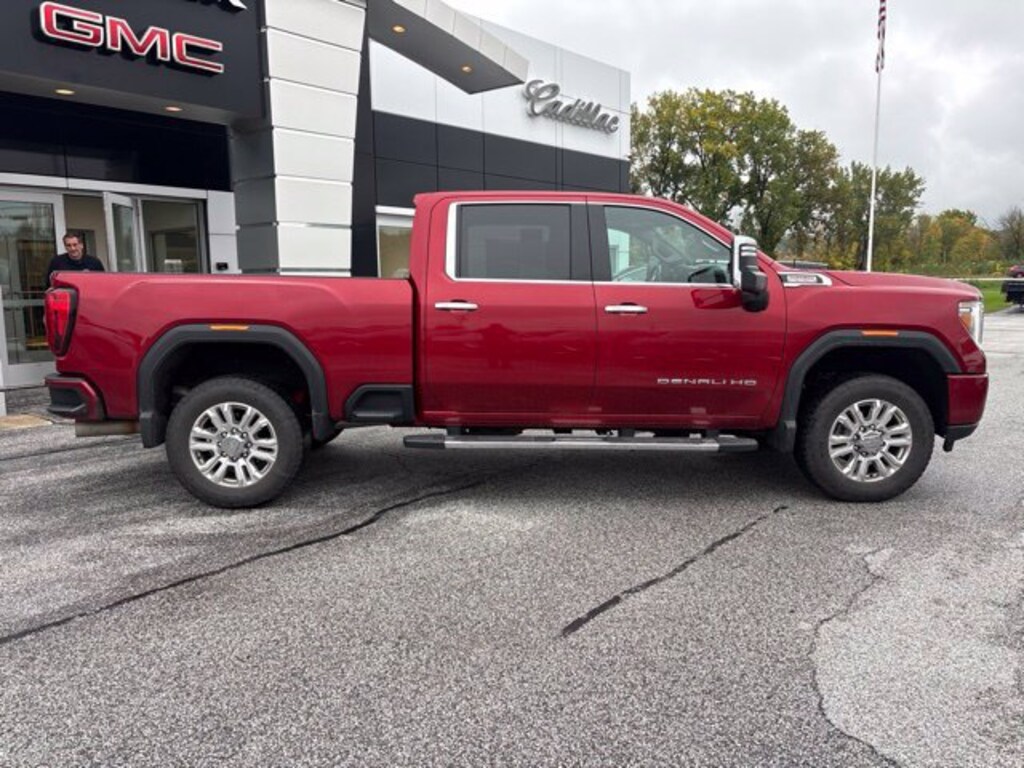 Used 2022 GMC Sierra 2500 HD Denali Truck