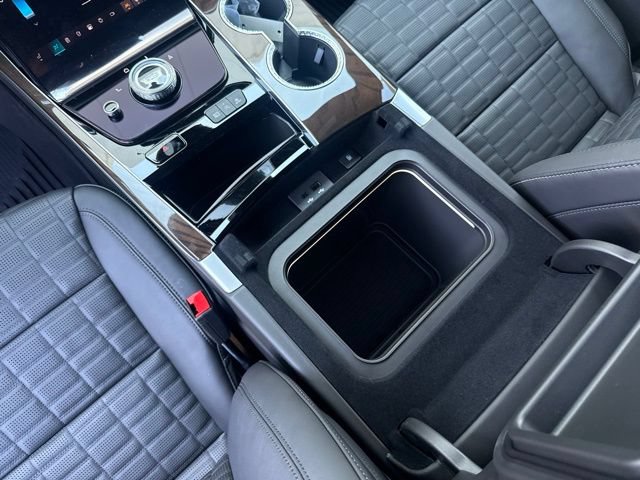 2026 Cadillac Escalade ESV Platinum Sport - Photo 17