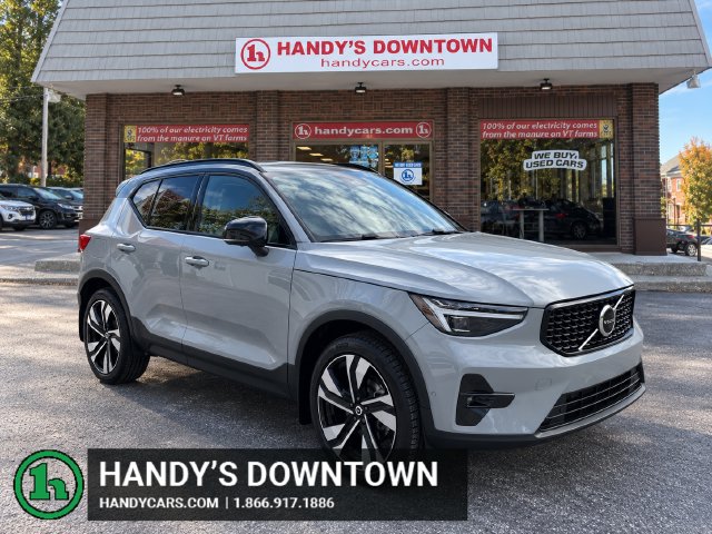 2024 Volvo XC40