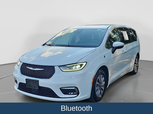 Used 2023 Chrysler Pacifica Hybrid Touring L Minivan/Van