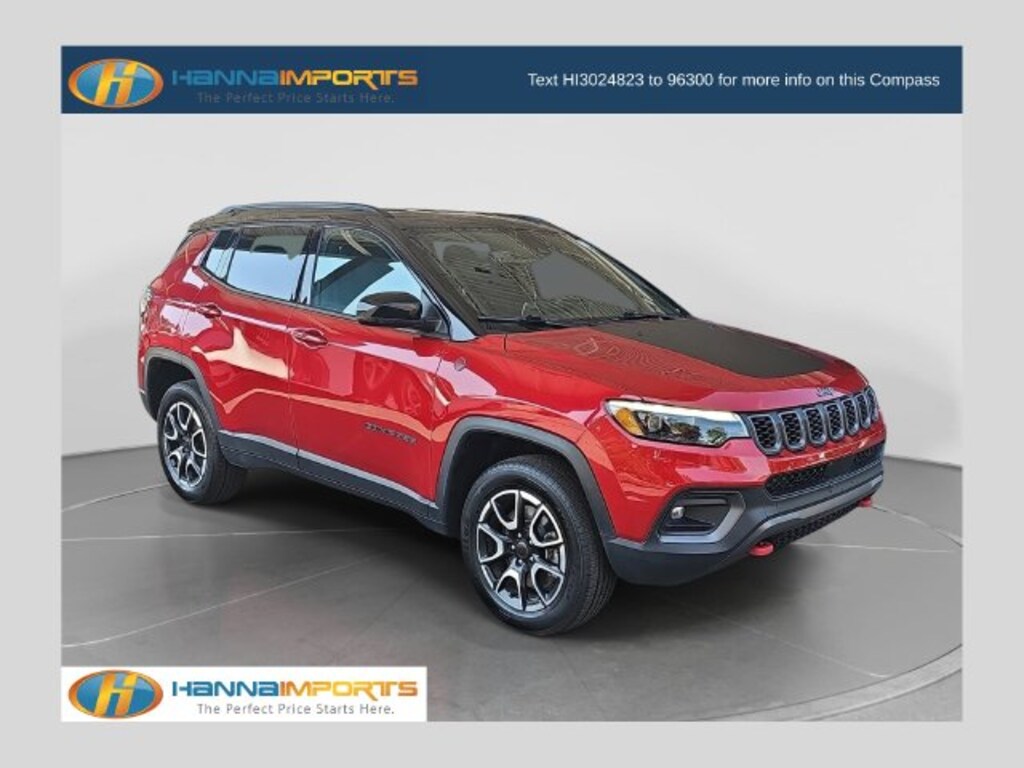 Used 2025 Jeep Compass Trailhawk SUV