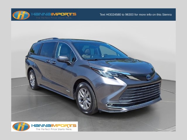 2021 Toyota Sienna XLE Minivan/Van
