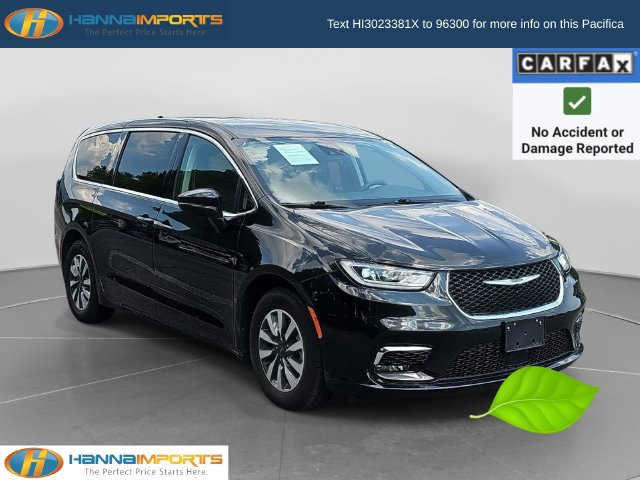 2024 Chrysler Pacifica PHEV Select