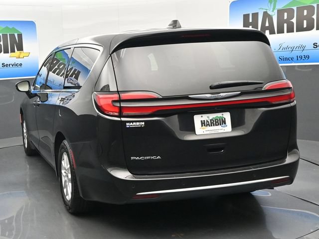 Used 2024 Chrysler Pacifica Touring L