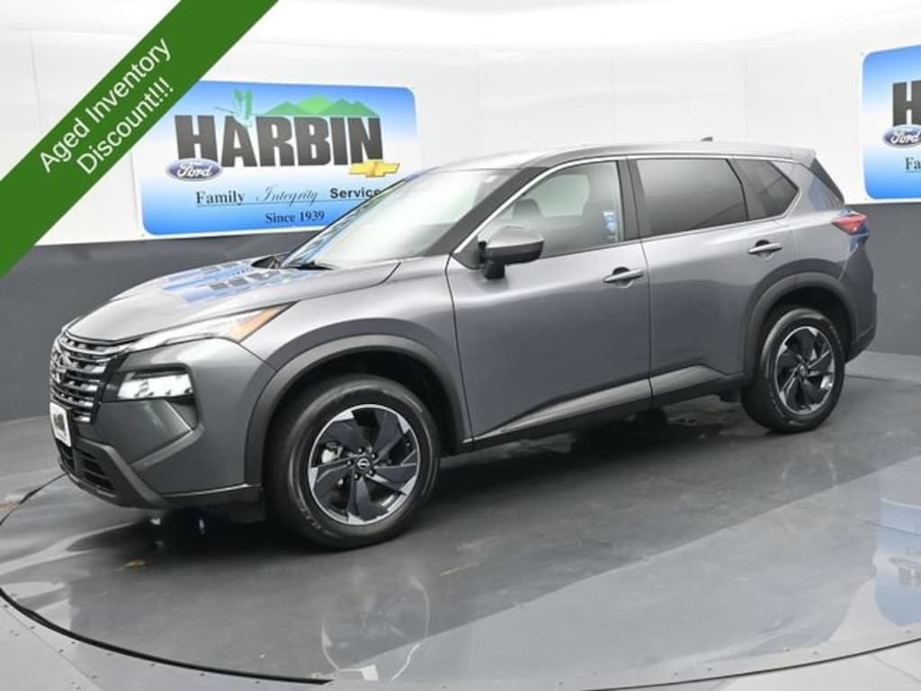 Used 2025 Nissan Rogue SV