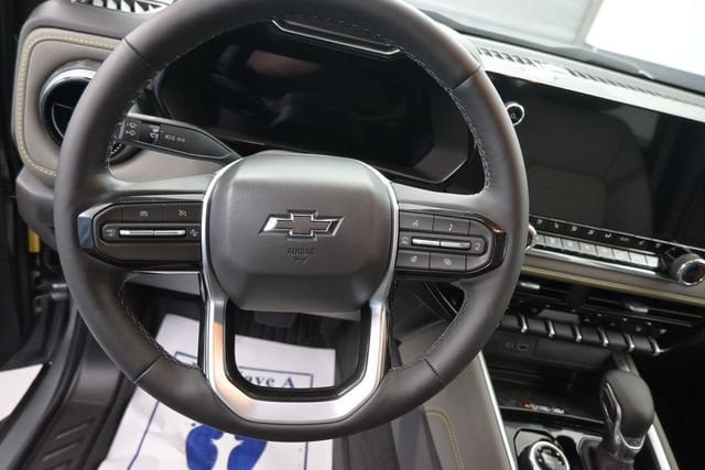 2026 Chevrolet Colorado ZR2 - Photo 11