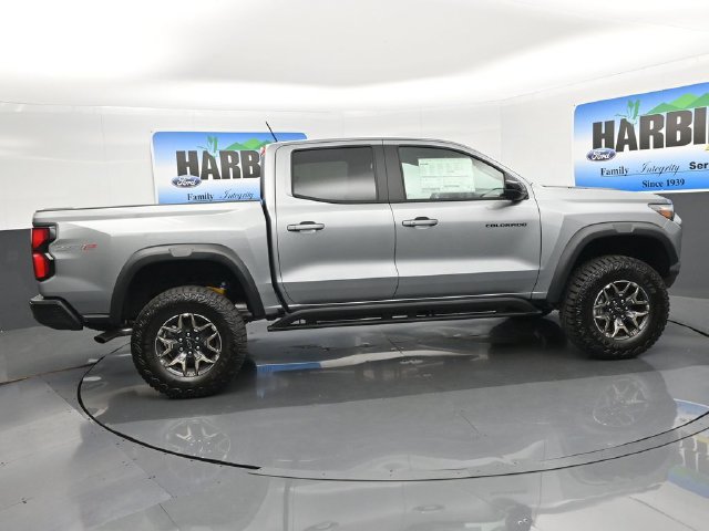 2026 Chevrolet Colorado ZR2 - Photo 6