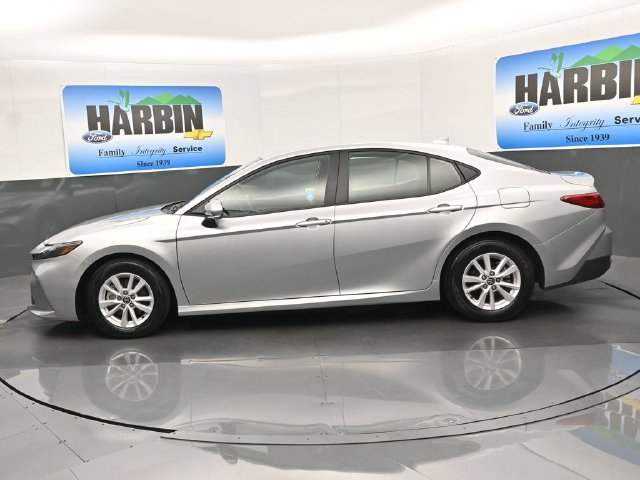 Used 2025 Toyota Camry LE