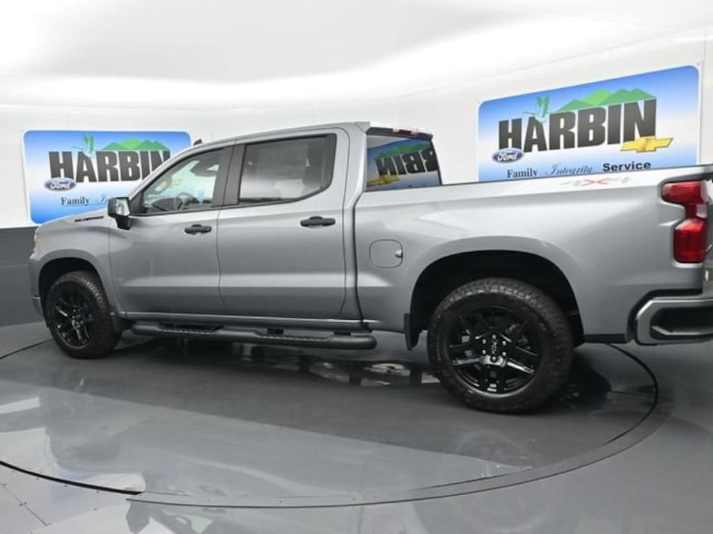 New 2026 Chevrolet Silverado 1500 Custom Truck