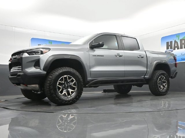 2026 Chevrolet Colorado ZR2 - Photo 17