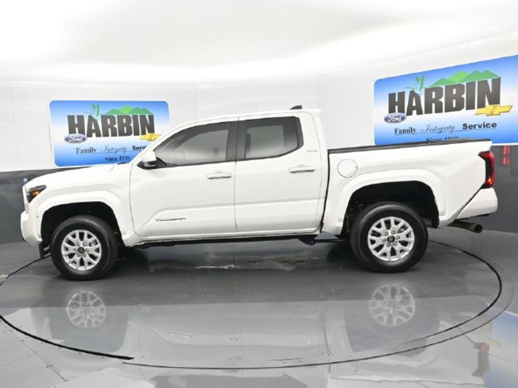 Used 2024 Toyota Tacoma SR5 Truck