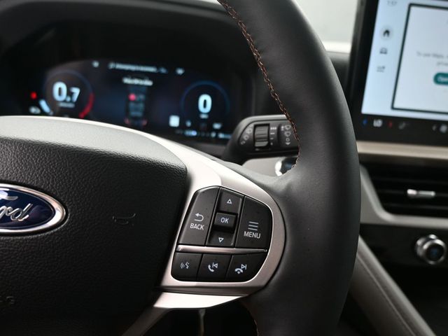 2025 Ford Explorer Active - Photo 17
